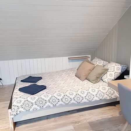 Studio Miraumont, Stationnement Gratuit, 5Min Gare Apartment Amiens Exterior photo